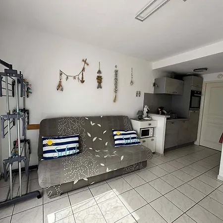 Apartamento T2 A 100m De La Avec Parking Privatif - Fr-1-194-359
